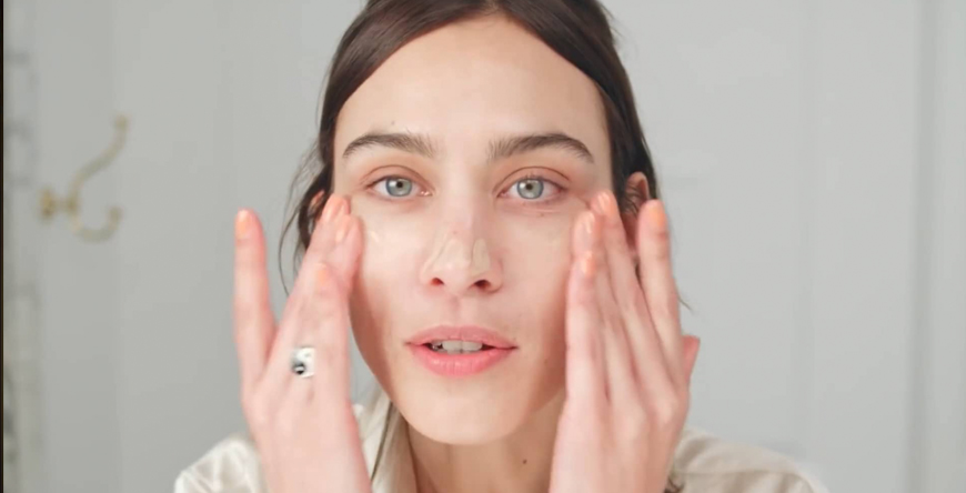 Alexa Chung- Makeup tutorial